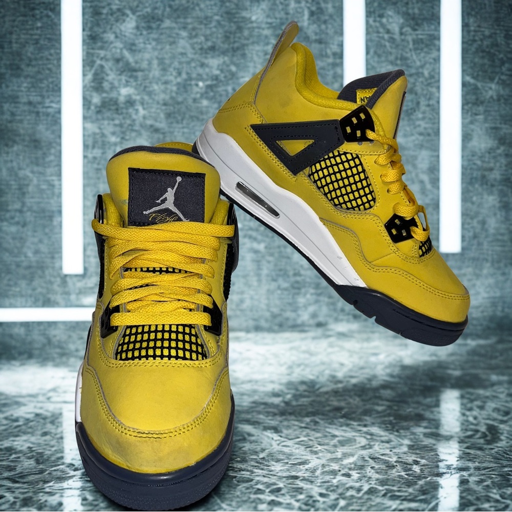 RARE Air Jordan Retro 4 G Lightening Yellow Size 5.5Y/7 Women’s